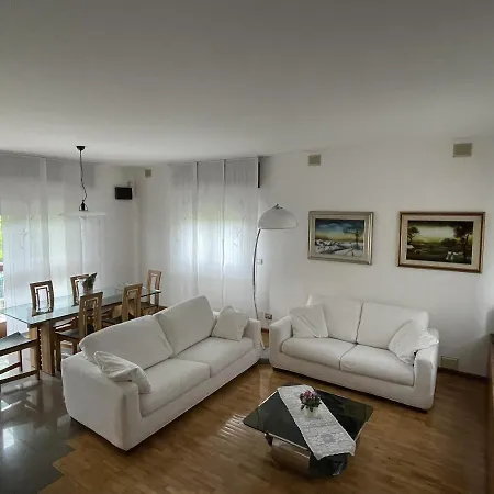 Сasa de vacaciones La Casa Degli Orologi Belluno